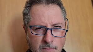 Aggredito l’ onorevole Borrelli, arrestato l’aggressore