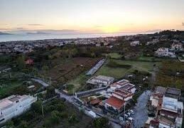Trecase, preso a rubare in un appartamento di Via Vesuvio