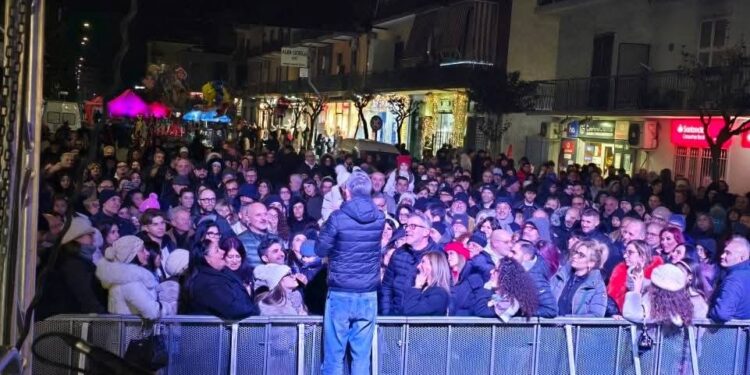 Casoria : Successo di pubblico per la rassegna di spettacoli natalizi