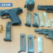 Villaricca: la Polizia lo sorprende in casa con droga , armi e munizioni