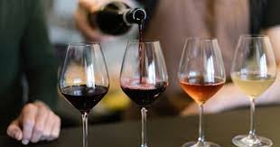 Casoria : Enoteca , oltre al vino vende anche droga