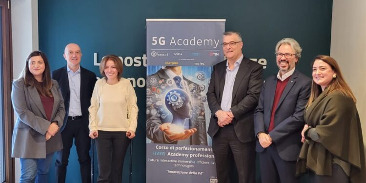 5gAcademy: La rete si amplia