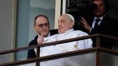 Strappetti , un figlio per Papa Francesco
