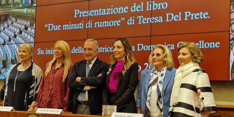 Teresa Del Prete con il suo libro “Due minuti di rumore “arrivano in Senato