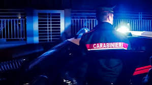 Ercolano: lanciano la droga dalla finestra