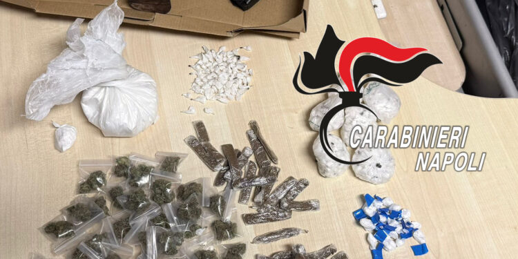 Poggioreale: Droga ed armi nel vano ascensore delle palazzine popolari