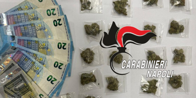 Napoli: Arrestato ennesimo pusher a Piazza Bellini