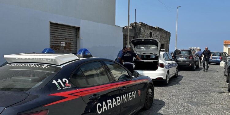 Castellamare: Controlli serrati della polizia municipale verso i parcheggiatori abusivi
