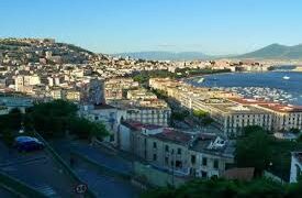 Napoli: Denunce ai parcheggiatori abusivi nella zona Coroglio