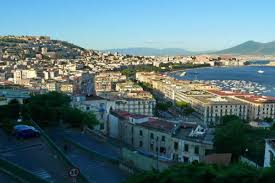 Napoli: Denunce ai parcheggiatori abusivi nella zona Coroglio