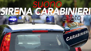 Giugliano: Per evitare il traffico aziona dallo stereo dell’auto il suono della sirena