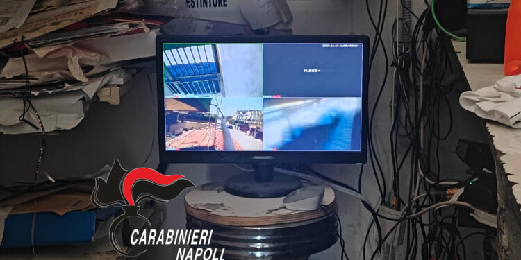Giugliano: Carabinieri interrompono una piazza di spaccio a gestione familiare