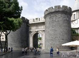 Porta Capuana : Controlli dei Carabinieri ai negozi di alimenti