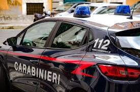 Torre del Greco: 67enne ruba borsello e investe la vittima