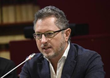 Francesco Borrelli si reca in procura per il concorsone Oss
