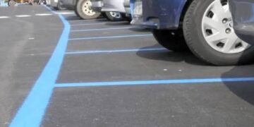 Frattamaggiore: 7 consiglieri comunali chiedono un tavolo di confronto per il servizio delle strisce blu