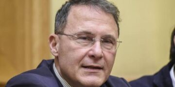 Regionali Campania: Meloni lancia Cirielli, cadono due sindaci, Somma Vesuviana e Ottaviano