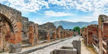 Pompei : Turista statunitense trafuga dagli Scavi denunciato