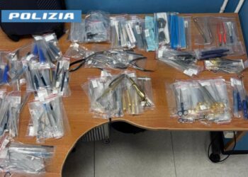 Fuorigrotta:Trovati in possesso di strumenti medici di dubbia provenienza