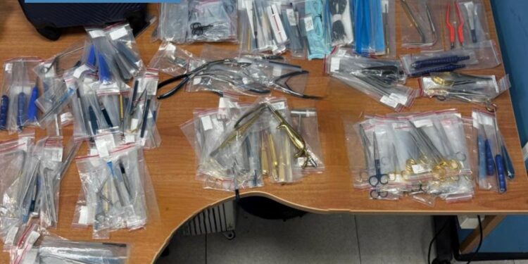 Fuorigrotta:Trovati in possesso di strumenti medici di dubbia provenienza