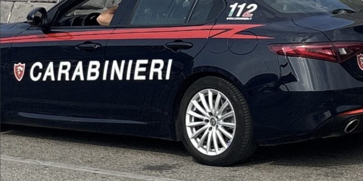 Forio D’Ischia : Furto con destrezza a turista in un bar