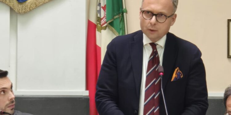 Casoria : Linea 10 della metropolitana protagonista Casoria con tre stazioni