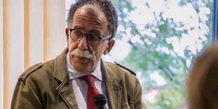 Castellamare: Ruotolo va “diretto” contro Vicinanza