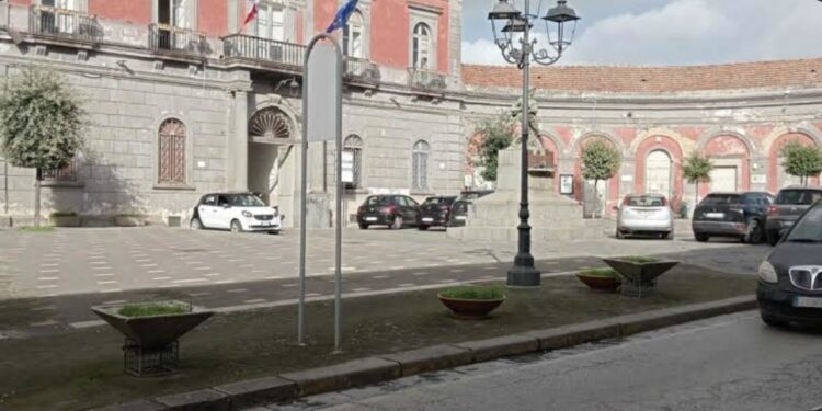 Cercola: Zio e nipote entrambi pusher presi in auto