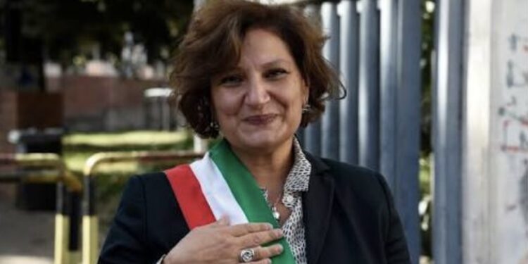 Arzano : Il Sindaco Aruta si dimette
