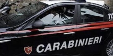 Napoli: L’ira della gelosia, coltellata al compagno della ex