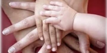 Massa di Somma: Mamma partorisce ma attende l’uscita dal carcere del marito per dichiarare la nascita