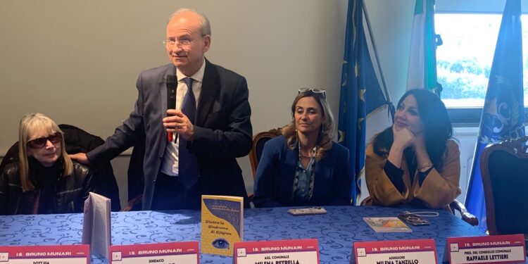 Acerra : Raccontare la malattia attraverso l’arte creativa