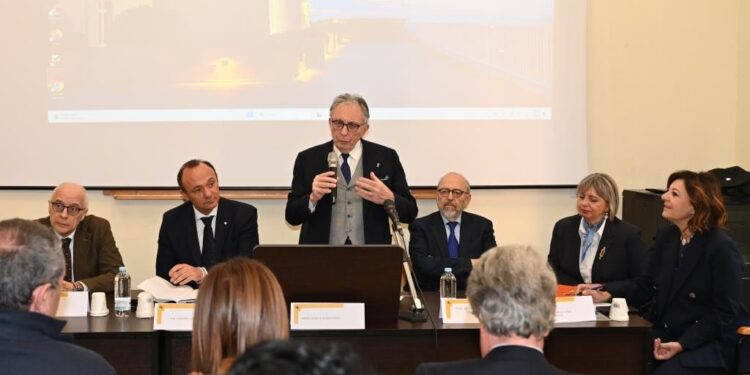 LA RIFLESSIONE. “Intelligenza artificiale a rischio razzismo”: al Suor Orsola Benincasa confronto tra gli studenti degli istituti superiori