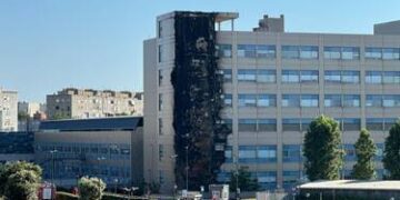 Napoli: incendio ospedale del mare, si ipotizza incendio colposo