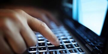 Castellamare : Due internet point trasformati in centri di scommesse clandestine