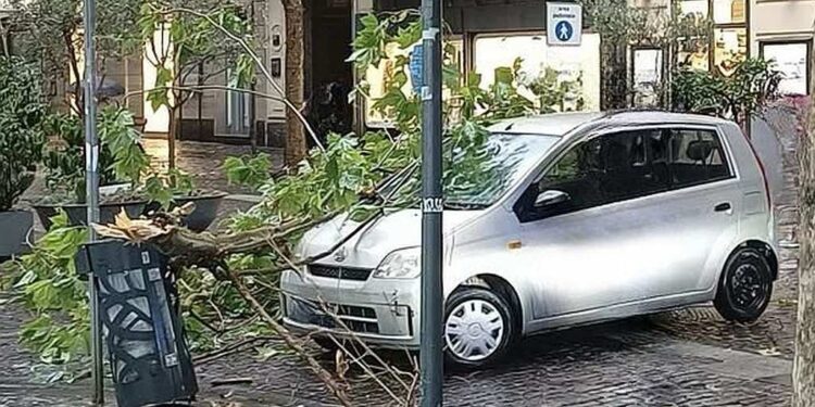 Vomero: Tragedia sfiorata in via Luca Giordano