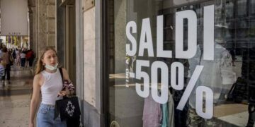 Vomero : I saldi partono in sordina