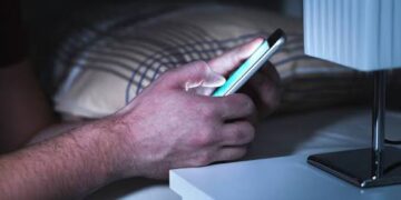 Casoria : Minacce ad una 17enne , “Ti faccio uscire al Tg5”
