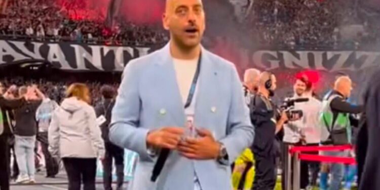 Cambia la voce ufficiale del Maradona di Napoli, Decibel Bellini non viene rinnovato