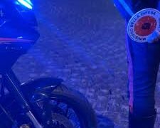 Fuorigrotta: Non si fermano all’alt dei Carabinieri, inseguiti per 20 minuti