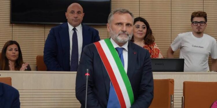 Afragola: Eletto il presidente del consiglio, ma giunta ancora senza deleghe e vicesindaco