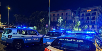 Castellamare: Pusher in auto nella zona di Pozzano con soldi e droga