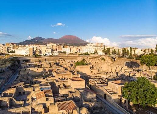 Ercolano:Nella notte 34enne tenta di suicidarsi negli scavi