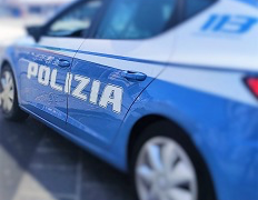 Barra: Trovato in piazzetta Bisignano con oltre il kg di droga