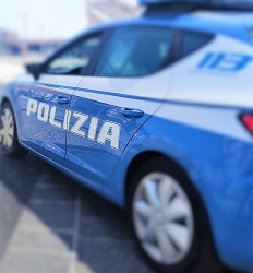 Barra: Trovato in piazzetta Bisignano con oltre il kg di droga