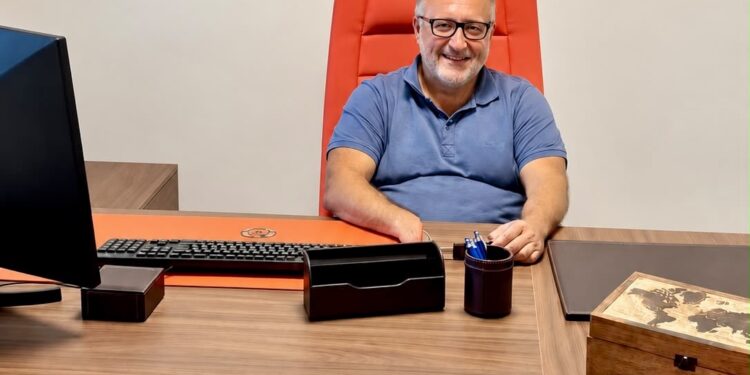 Casoria : Nasce SPAZIO PUBBLICO con Corrado Puleo