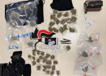 Napoli : Controllo dei Carabinieri nel Rione Traiano