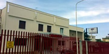 Frattamaggiore: Controlli serrati dei Carabinieri e NAS, denunce e sanzioni