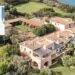 Villa Certosa, ultima cena in ricordo di Berlusconi, prima del passaggio allo sceicco