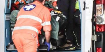Pozzuoli: La madre del ragazzo autistico precipitato da un centro psichiatrico a Monteruscello